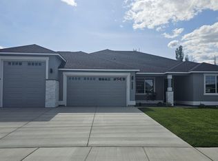 5706 Road 122, Pasco, WA 99301