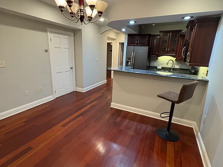 106 E Brookline St #1 — Photo 11