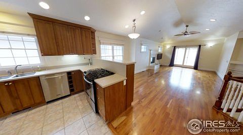 5th image of 3822 W 11th St Unit 9