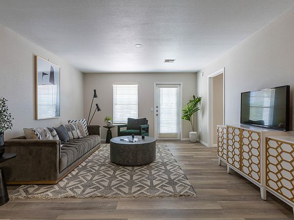 5th image of 2550 W Ironwood Hill Dr #413