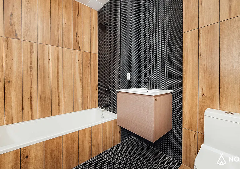 31-19 37th Ave #5G — Photo 11