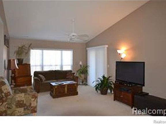 2nd image of 15938 Morningside