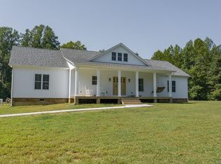 6467 Colonial Trl W, Spring Grove, VA 23881