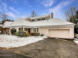 9 Greenwood Ct, Briarcliff Manor, NY 10510