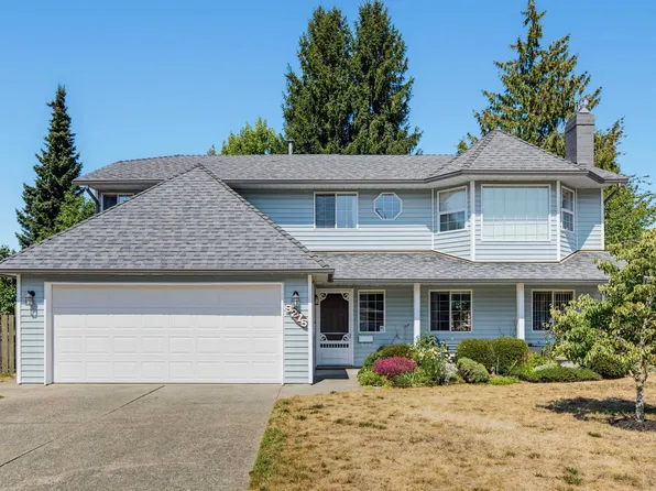 9275 155th St, Surrey, BC V3R 9B3
