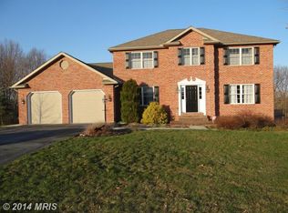 61 Tyler Dr, Chambersburg, PA 17201
