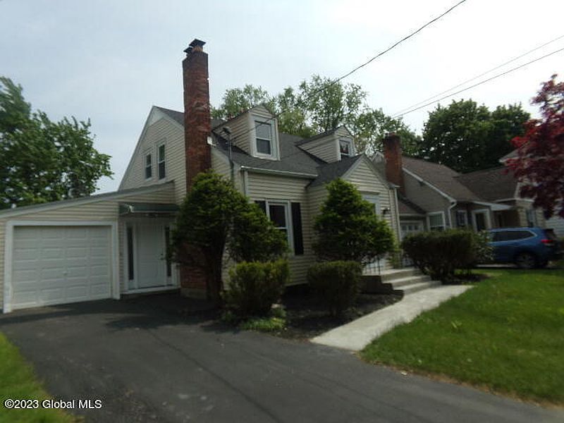 2nd image of 1130 Van Curler Avenue