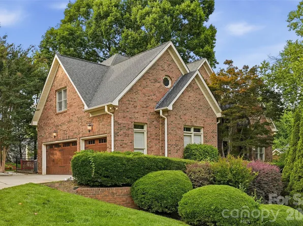 7205 Watersreach Ln, Charlotte, NC 28277