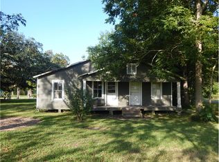 1012 Robert Dr, Parks, LA 70582