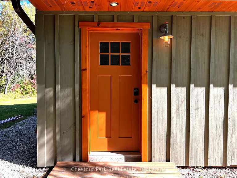 115 Tyrolean Ln — Photo 3