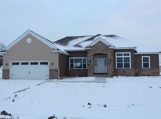 935 McCormick Ave, Circleville, OH 43113