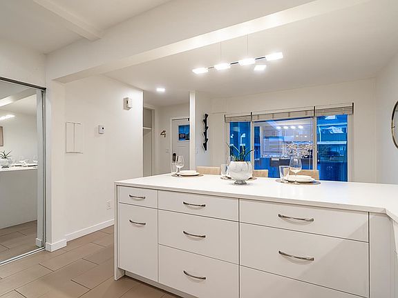4th image of 3083 268th St