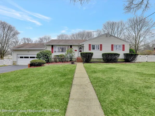 89 Birch Drive, Shrewsbury Boro, NJ 07702