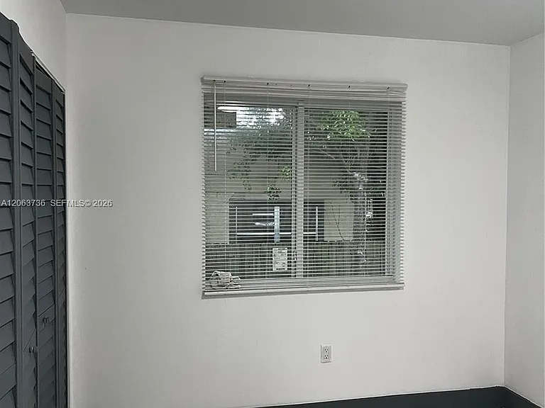 6301 NW 1st Pl — Photo 34