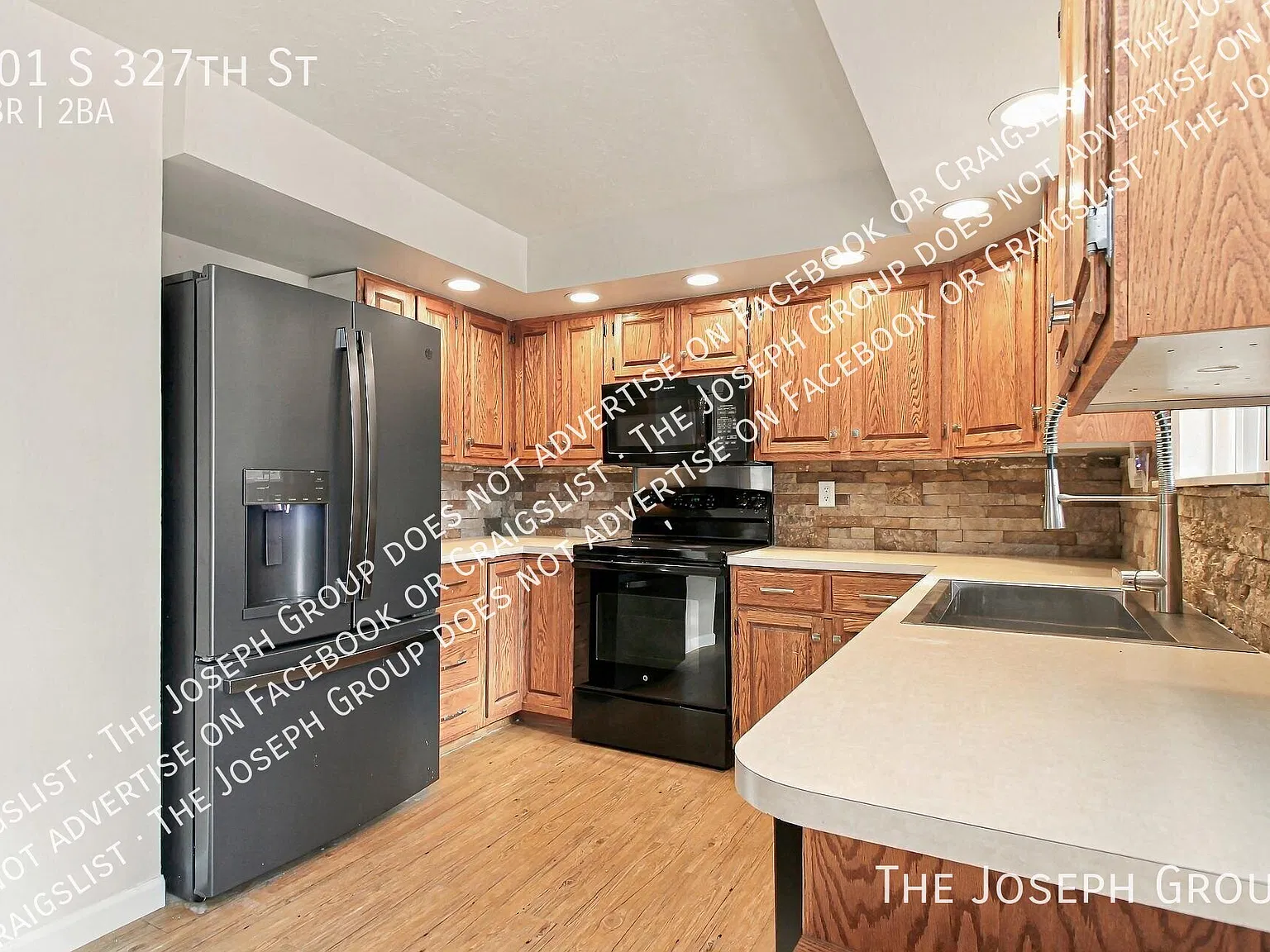 Federal Way 4-Bedroom Rustic Retreat — Photo 3