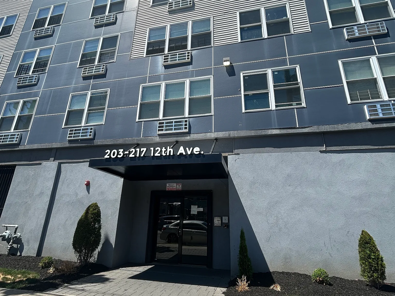 2 bed, $1,963 — Photo 1