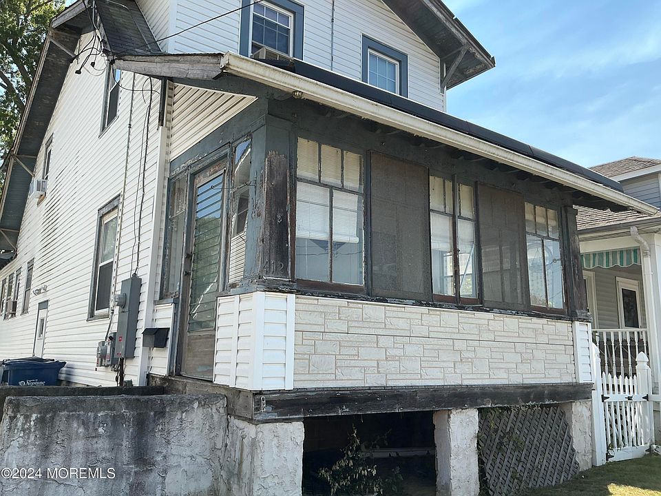 2nd image of 412 Ridge Avenue