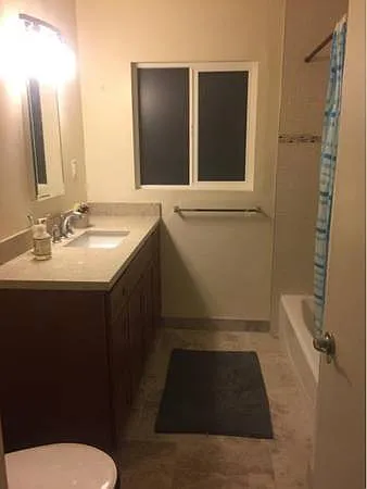 242 Keller St — Photo 3