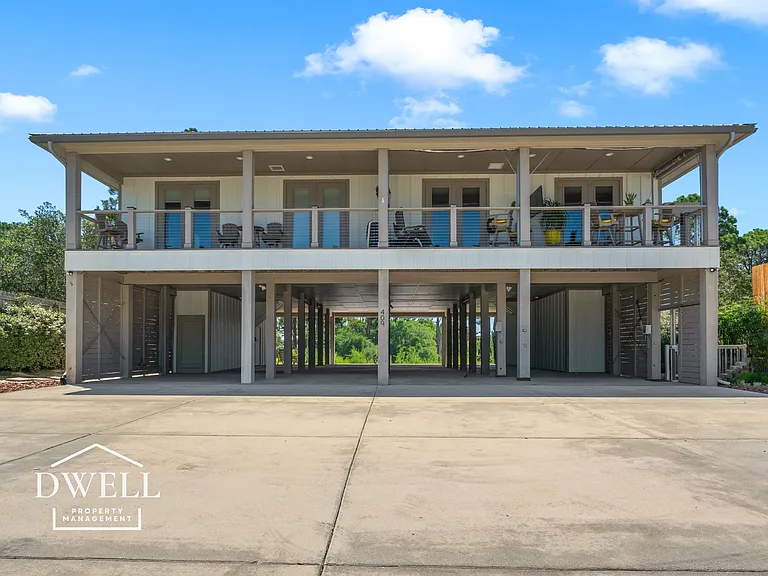 409 Windmill Ridge Rd — Photo 1