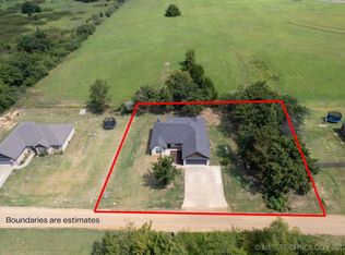 350 Edgewood Cir, Durant, OK 74701