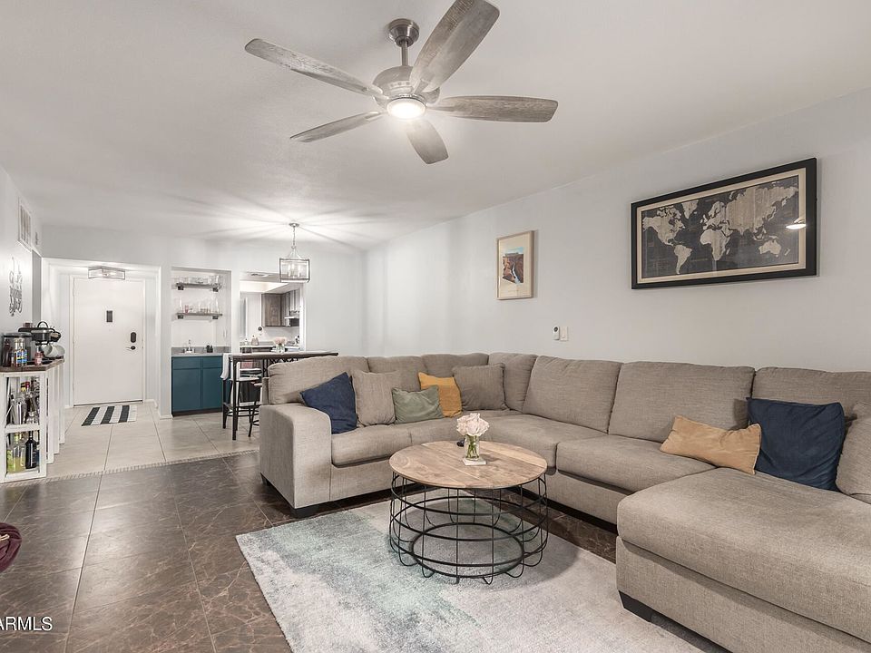 1st image of 10828 N Biltmore Dr APT 202