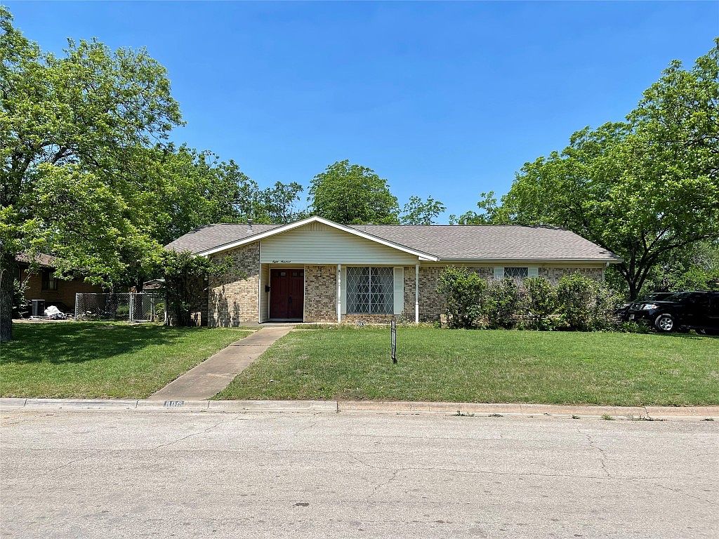 800 Michelle Dr, Everman, TX 76140 Zillow