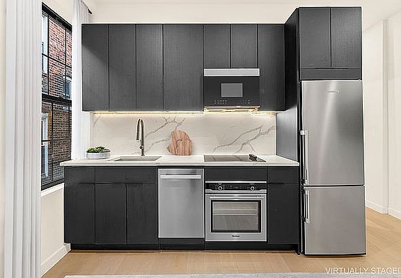 2nd image of 45-44 40th St #1R
