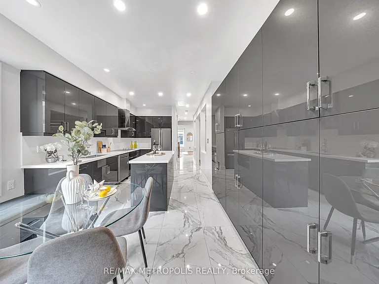 10 Snowcreek St — Photo 15