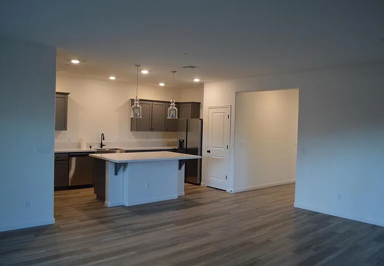 573 Bedfordshire Dr #2 — Photo 12