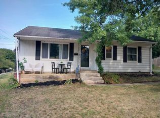 1710 Williams St, Cuyahoga Falls, OH 44221