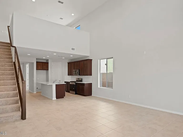 32325 N Vernal Ln — Photo 12