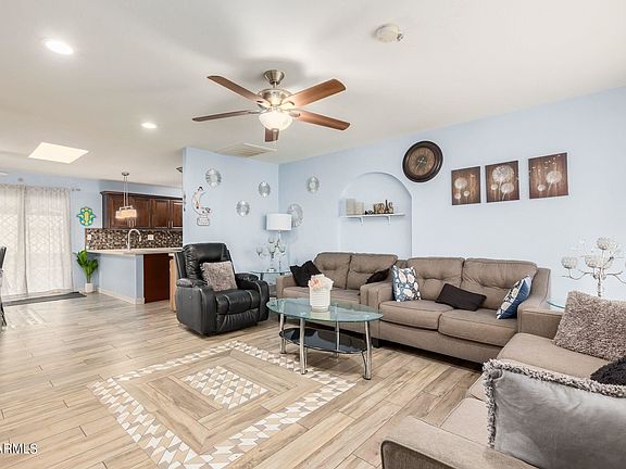 4th image of 7214 N 35th Ave