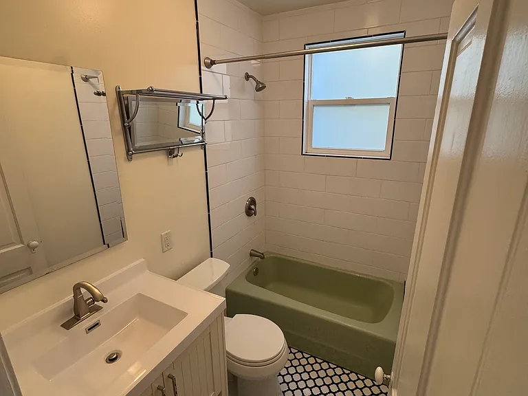 2nd Floor Bathroom