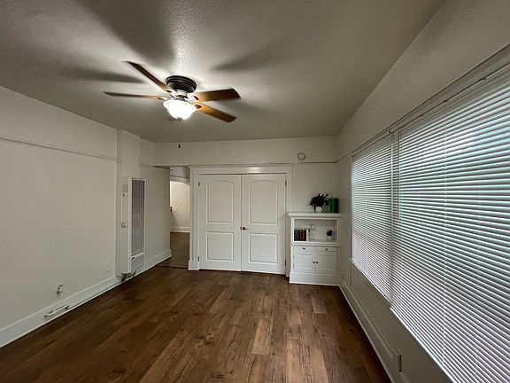 3rd image of 530 Chestnut Ave APT 12