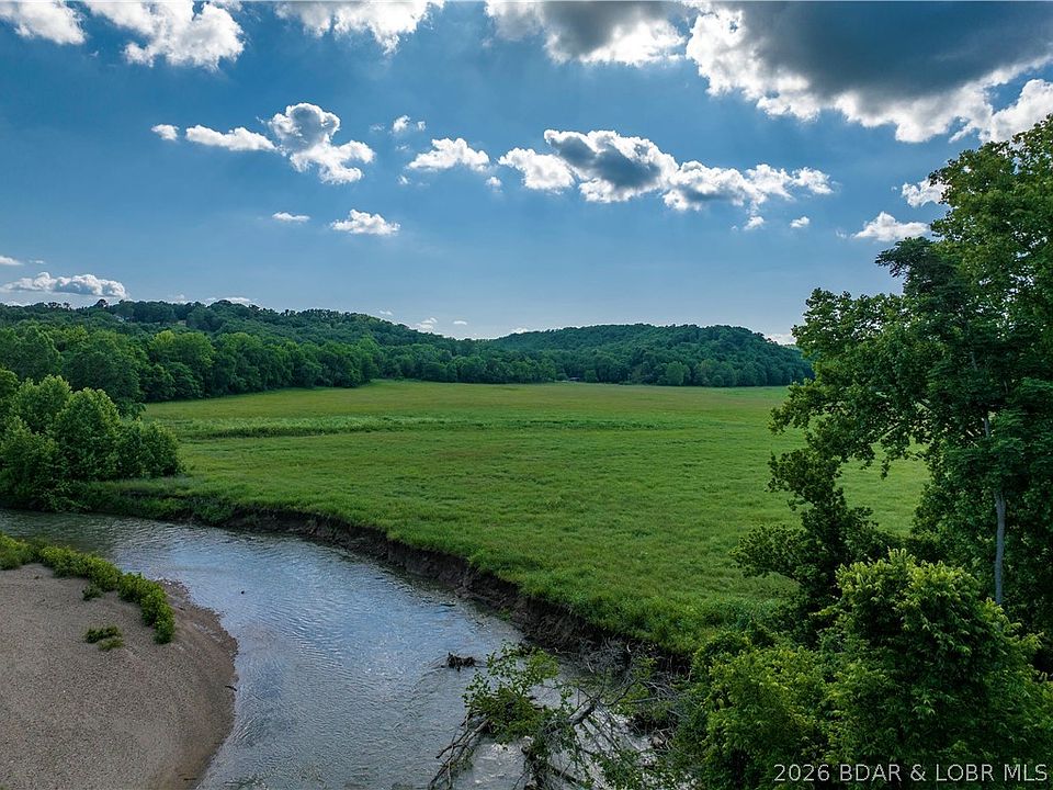 1st image of Weber Farm Rd