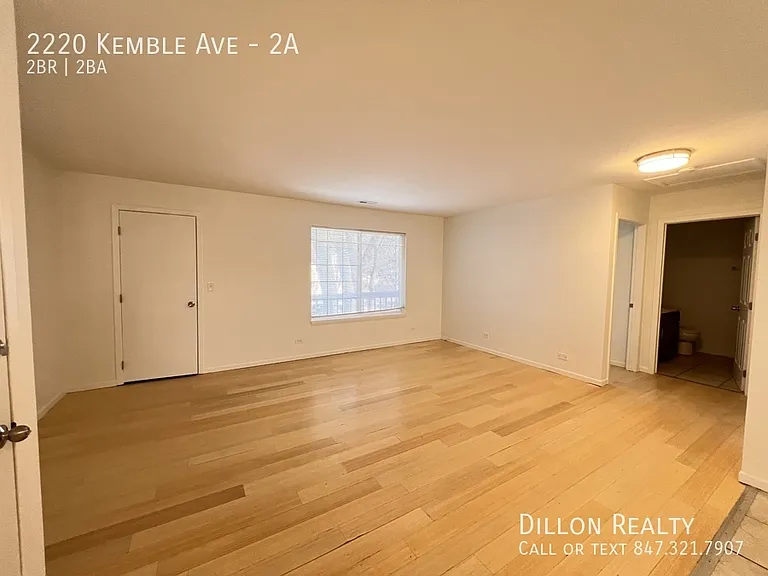 2220 Kemble Ave #2A — Photo 2