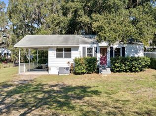 10 Lucerne Cir, Leesburg, FL 34748