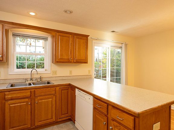 2nd image of 2340 Wishing Well Ct