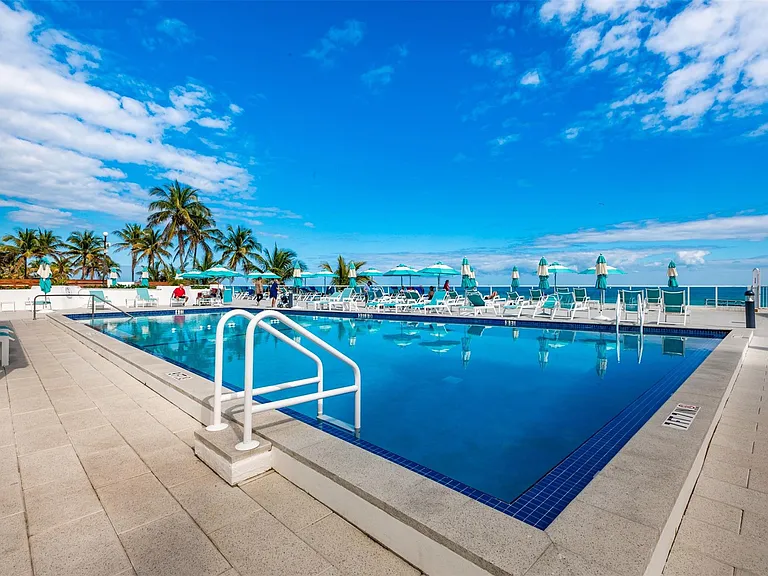 3140 S Ocean Dr #509 — Photo 26