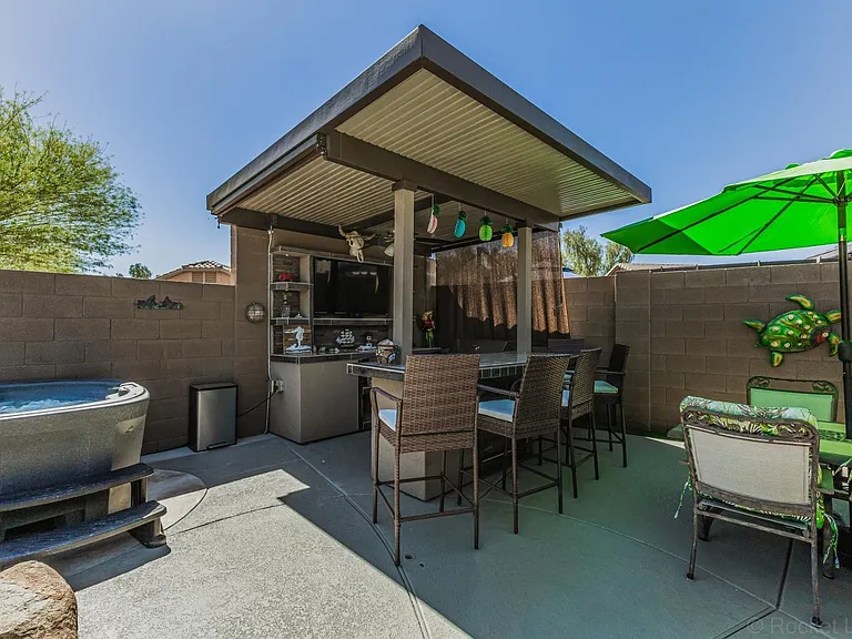 17475 W Spring Ln — Photo 15