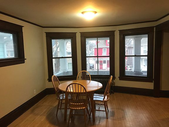 5th image of 120 N Franklin St #9151825