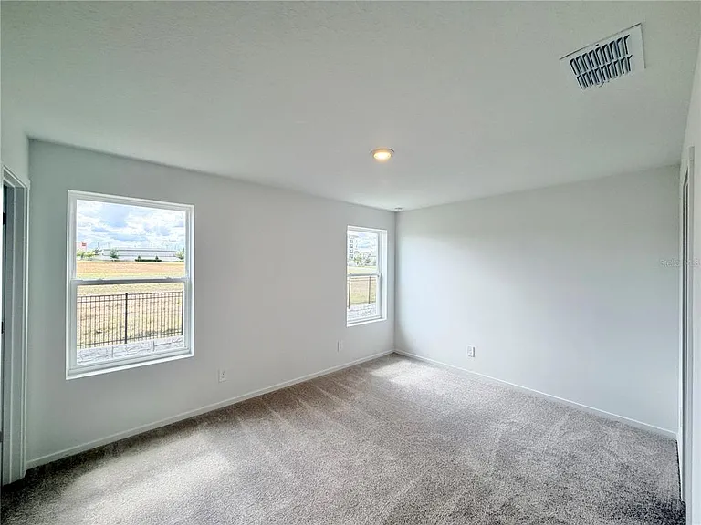 842 Lynx St — Photo 17