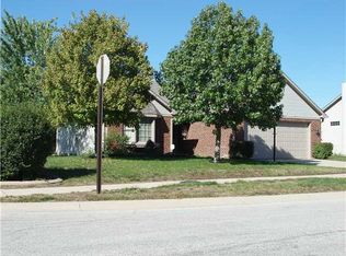3386 Shore Dr, Greenwood, IN