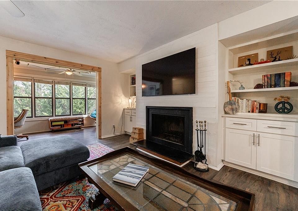 1st image of 216 River Mill Cir