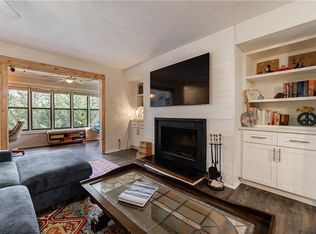 216 River Mill Cir, Roswell, GA 30075