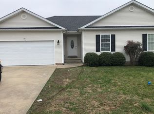 911 Hidden Creek St, Bowling Green, KY 42101