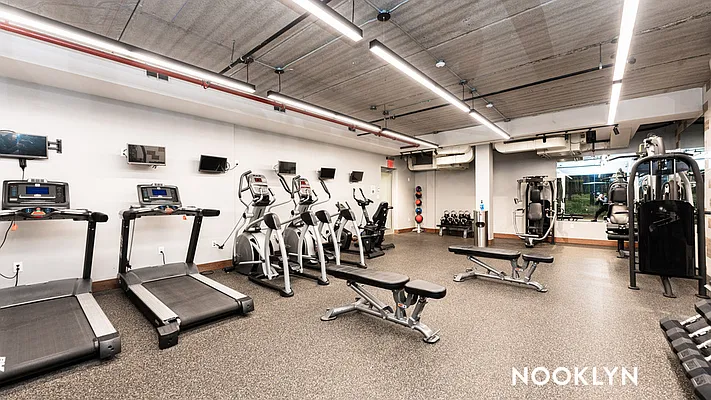 Rented by Nooklyn NYC LLC | media 24
