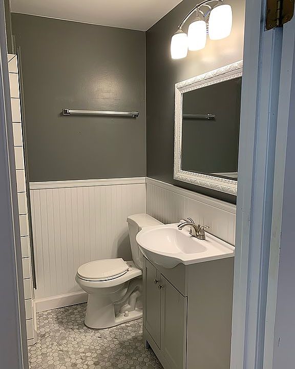 1st image of 3839 Jefferson Blvd #A