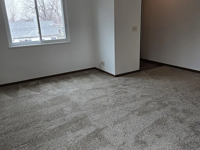 1701 Prospect St — Photo 5
