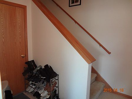 LL Entrance with closet